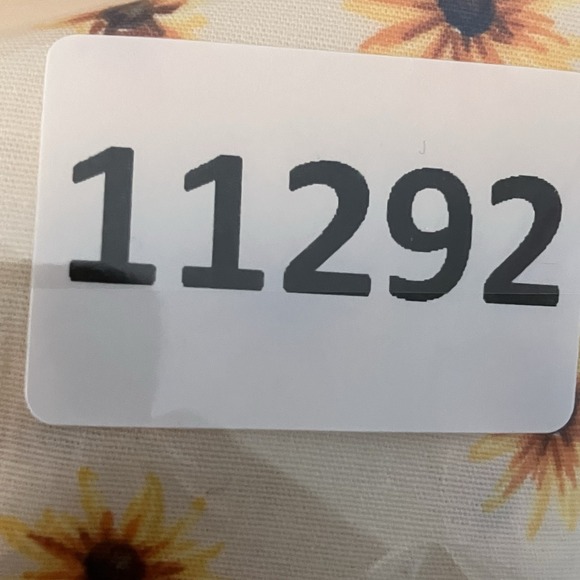 We Wore What Dress Womens Size XL Smocked Midi Ditsy Dasies Ivory Multi - Picture 10 of 10